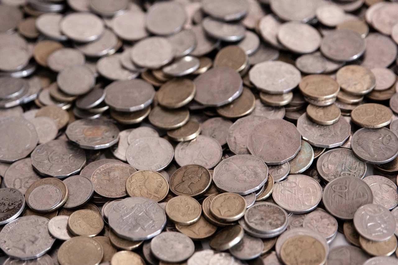 Cluster of Australian Dollar Coins - most frequent mistakes home buyers make